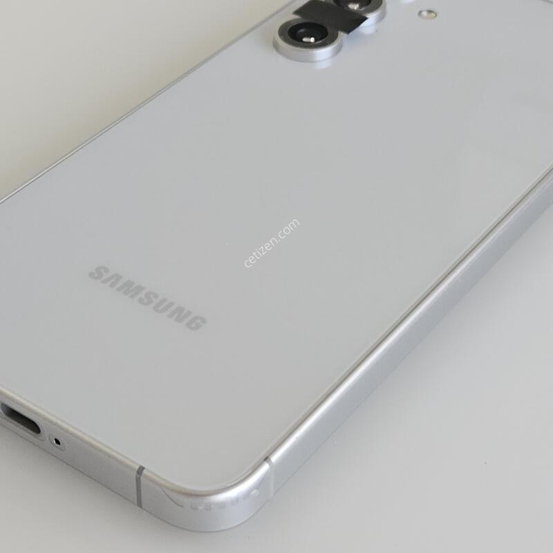 ������ �絵����) ������S24FE �׷��� 256GB �ü���(����+���͸� ��ü)�� �̻��