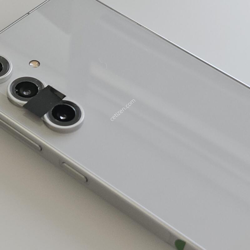 ������ �絵����) ������S24FE �׷��� 256GB �ü���(����+���͸� ��ü)�� �̻��