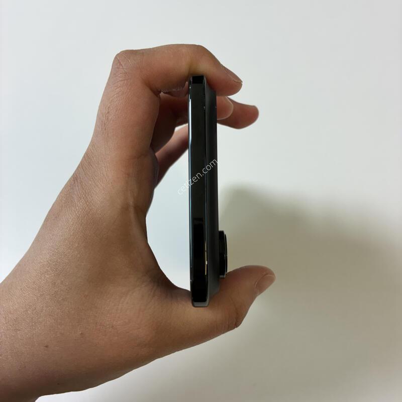 ������ ���� 256G �������� ���͸�97% ������ �Ǹ��մϴ�.