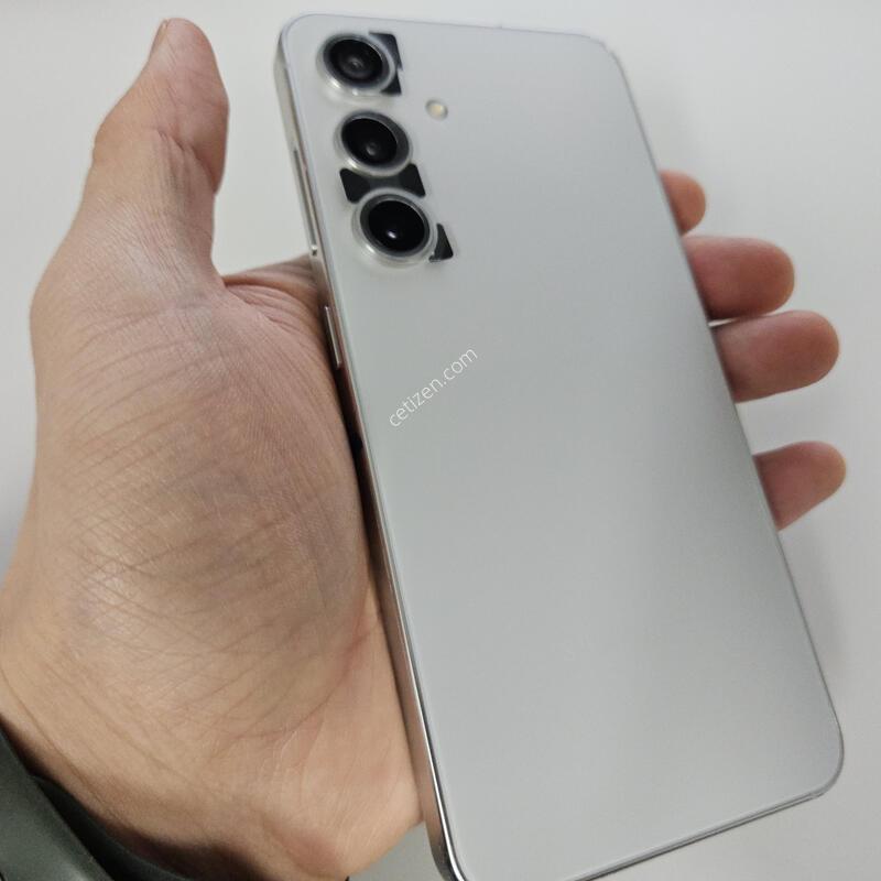 ������S24 �ǹ� 256GB (����+���͸� ���� ��ü�Ϸ�) ������ �絵���� �ð��� �� �̻��