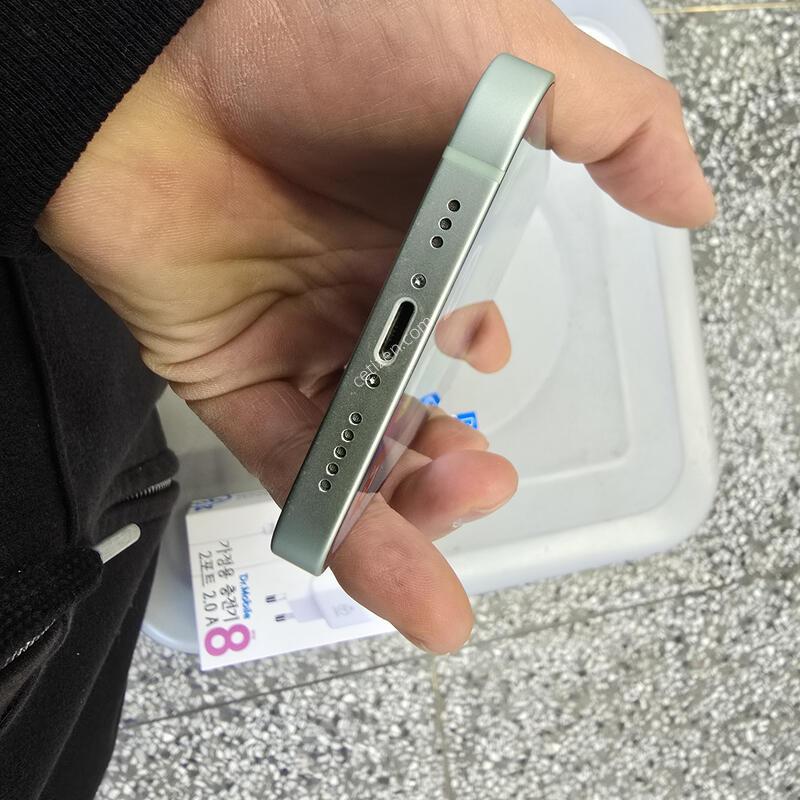 ������12 64G ��Ʈ (���͸�82%) ����� �˴ϴ�