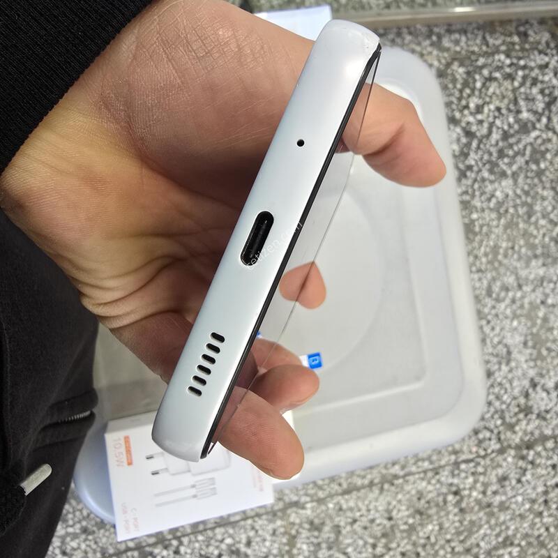 KT ����3 (M446) 128G ȭ��Ʈ ����� �˴ϴ�