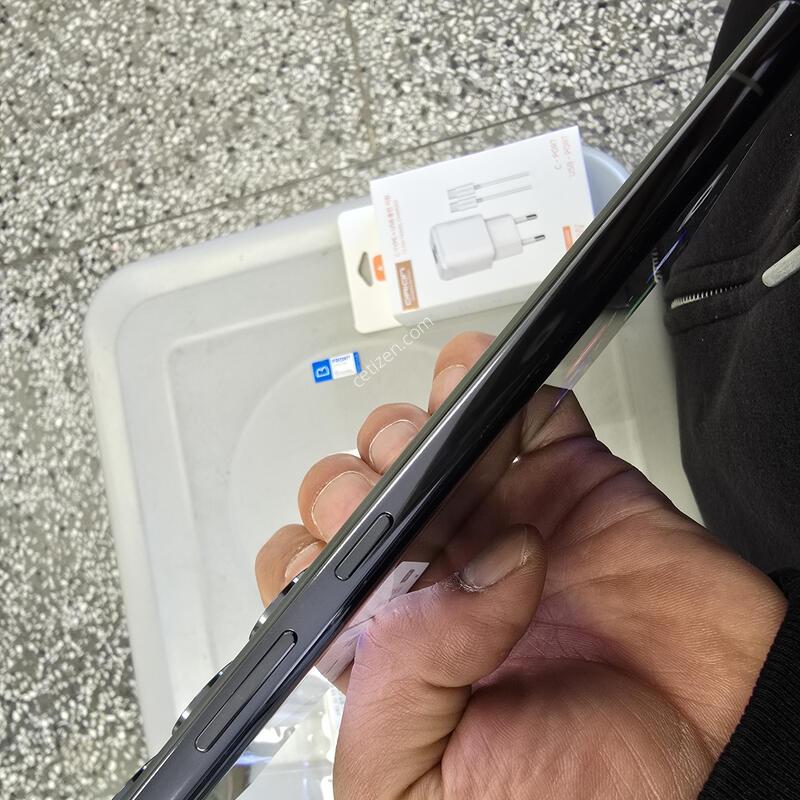 SK S23��Ʈ�� (S918) 256G �׷��̻��� ����� �˴ϴ�