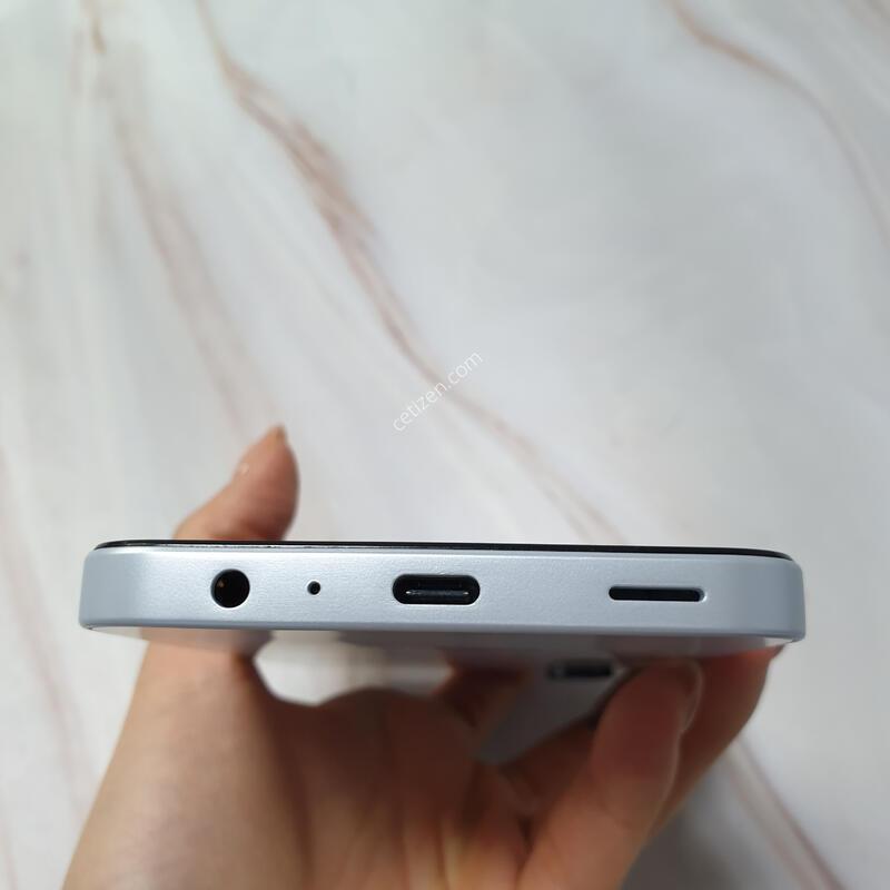 LG ������ ����3 ȭ��Ʈ 128G S�� �Ǹ��մϴ�