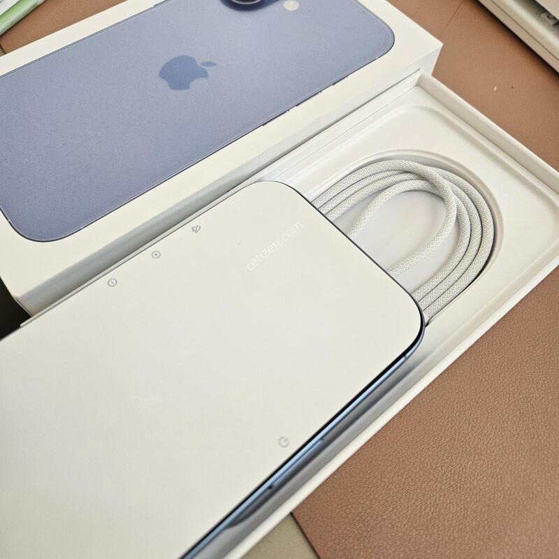 ������ 17 ��ī�̺��� 256GB (26.4.21)