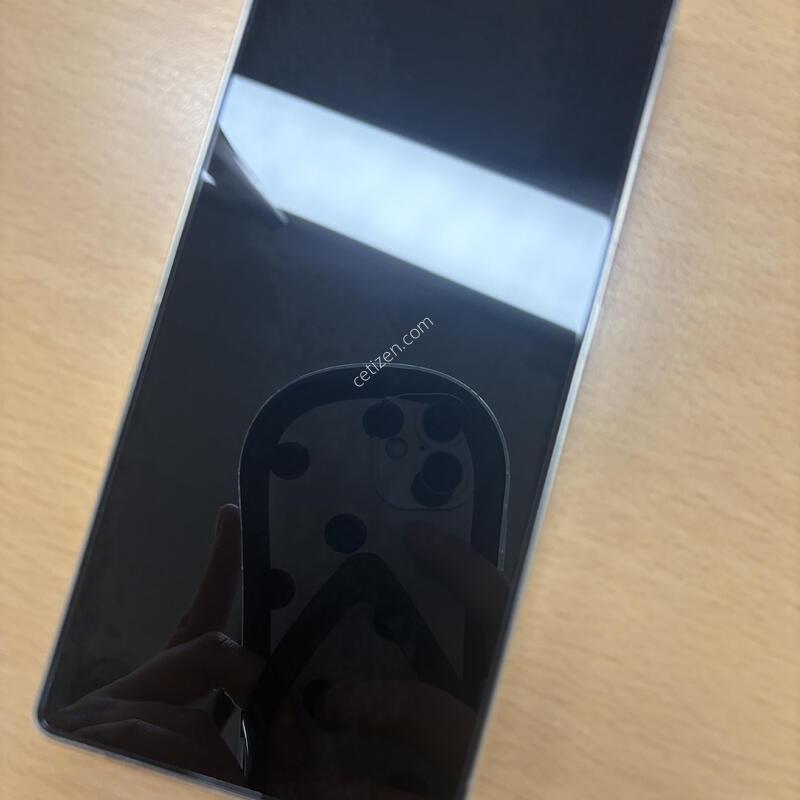 ������ s25 ��Ʈ�� 512G + �ڽ� + �Ǽ�����