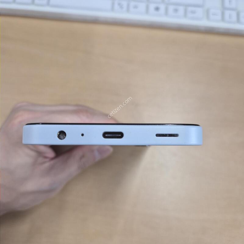 ������A15 ȭ��Ʈ A�� 128GB