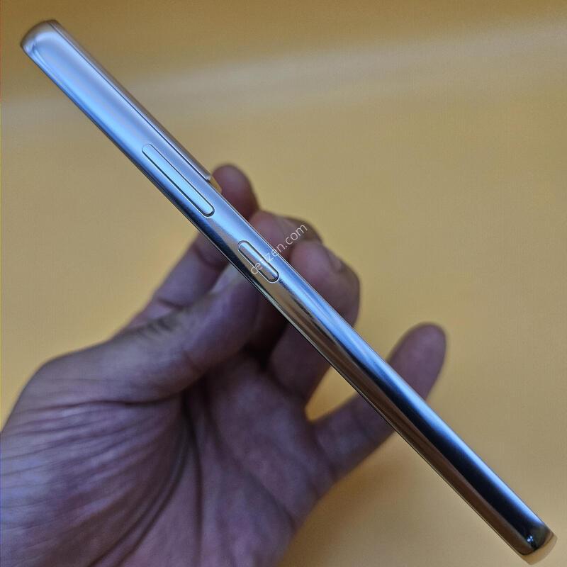 [���۱�]������S22 �ֻ������� 256G ��ũ ����� �߰���