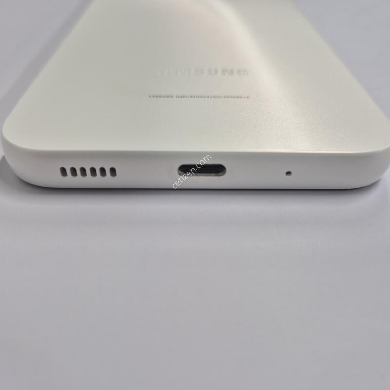 ����������3 ȭ��Ʈ 128GB