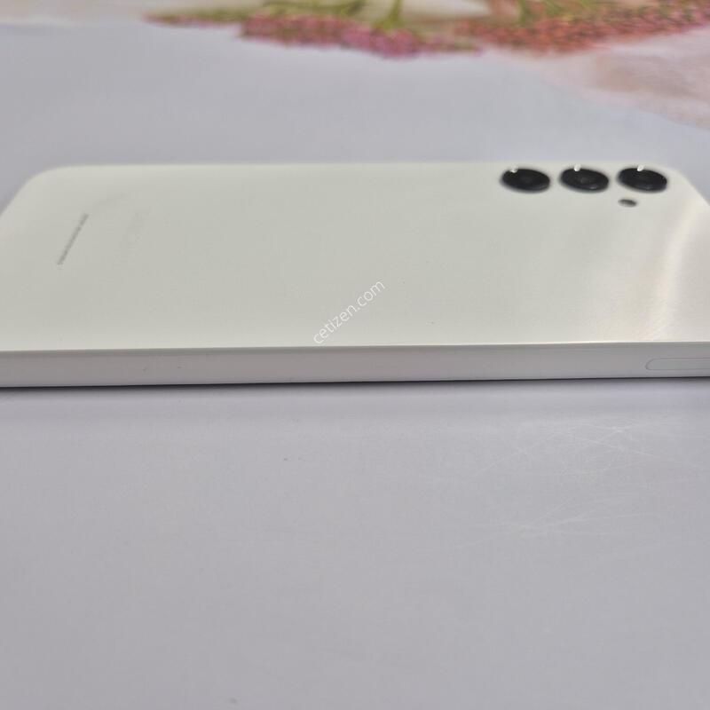 ����������3 ȭ��Ʈ 128GB