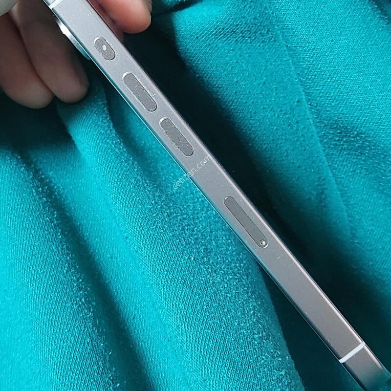 ������15���� 256G ȭ��Ʈ 56870