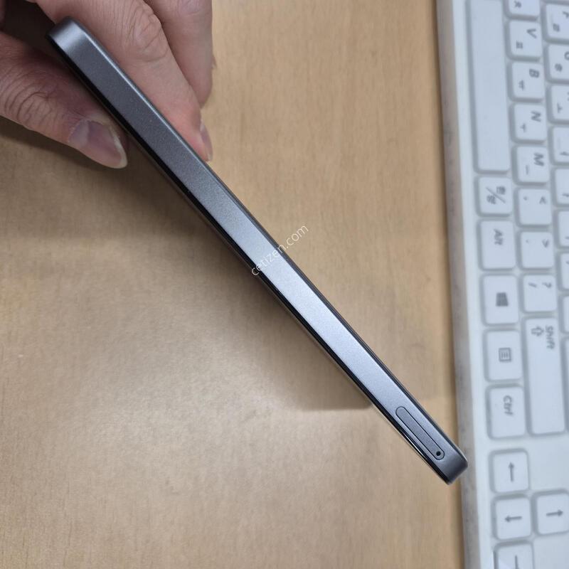 �����ÿ��̵�7 �׷��� SS�� 128GB