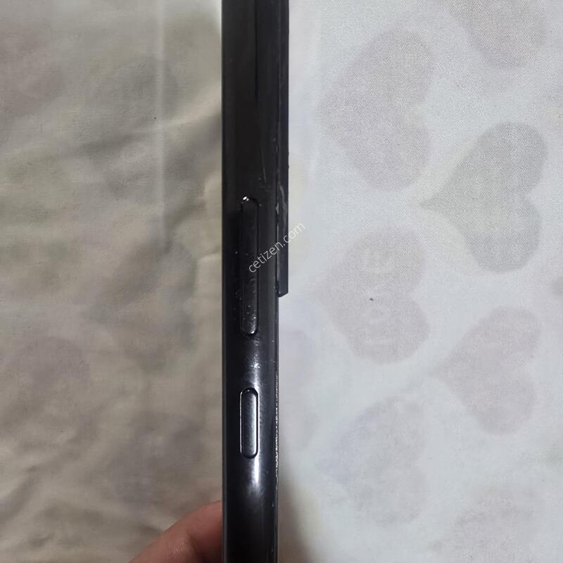 ������S22�÷��� ���� �Ǹ� �մϴ�