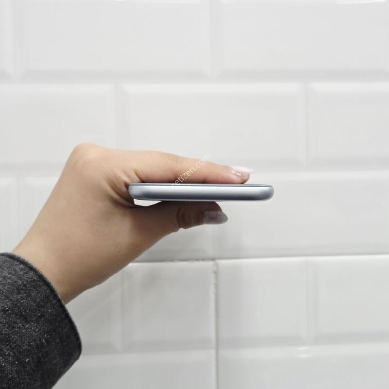 ������J3 ���� 16GB