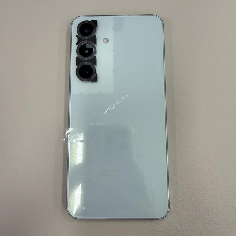 ������S25 256GB