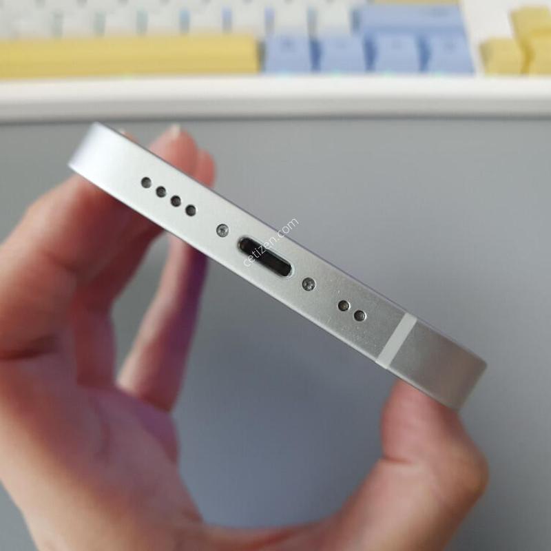 ������13 �̴� / 128GB / ȭ��Ʈ / ���͸����� 75%