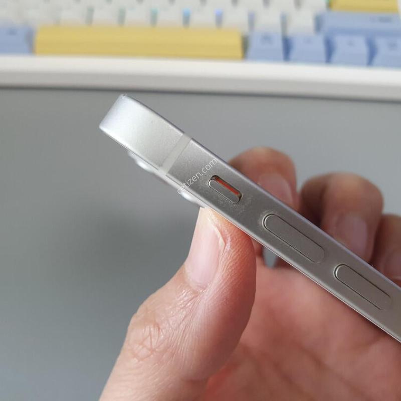 ������12 �̴� / 128GB / ȭ��Ʈ / ���͸����� 74%