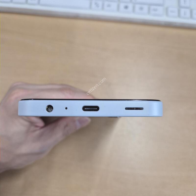 ������A15 ȭ��Ʈ A�� 128GB