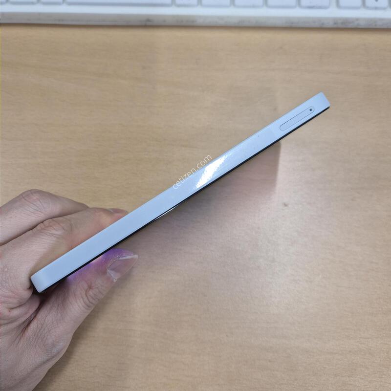 ������A15 ȭ��Ʈ A�� 128GB