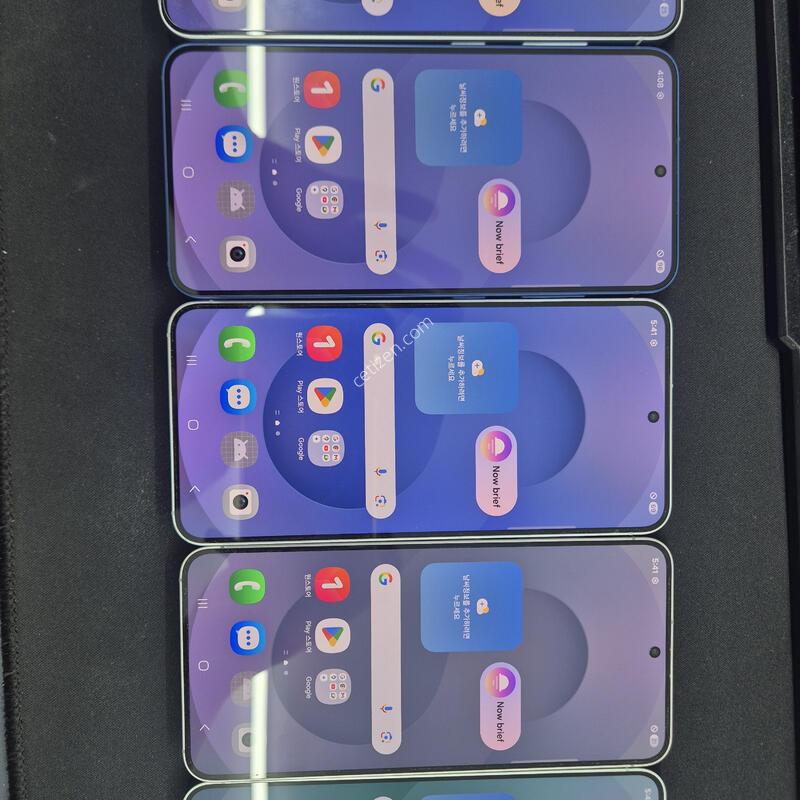 ������ S25 256G ������������