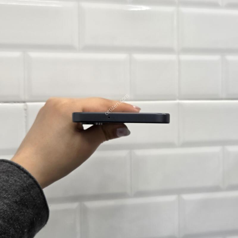 ������A16 ���� 128GB