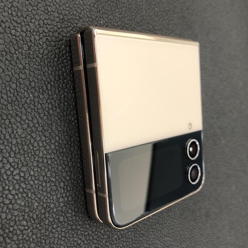 ��Ʈ�ø�4 ��ũ��� 512G,���� ���� ���⽺,�����ϰ� �Ǹ��մϴ�