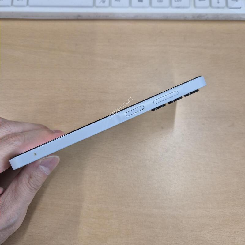 ������A15 ȭ��Ʈ A�� 128GB