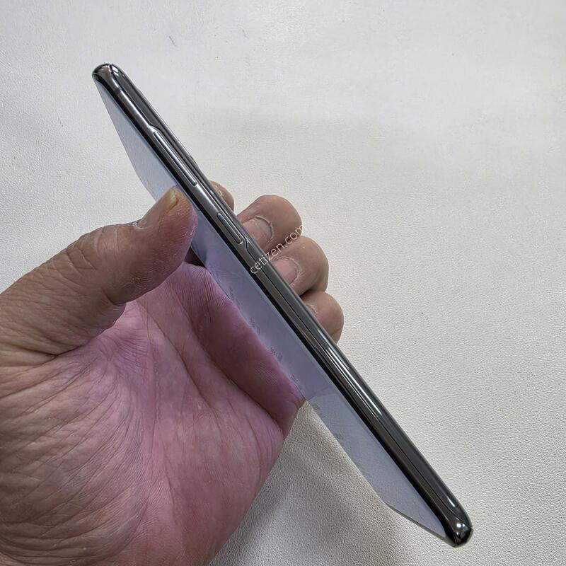 ������ S20�÷��� �׷��� ��������