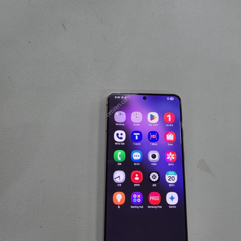 ������ S21�÷��� ���̿÷� ���ܻ� A��