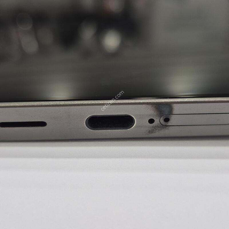 LGU+ �Ｚ���� ������ S24��Ʈ�� �𵨸� S928 ƼŸ���׷��� 256�Ⱑ A��  ������ �Ǹ��մϴ�