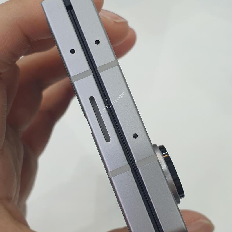 ������  ����6 512GB