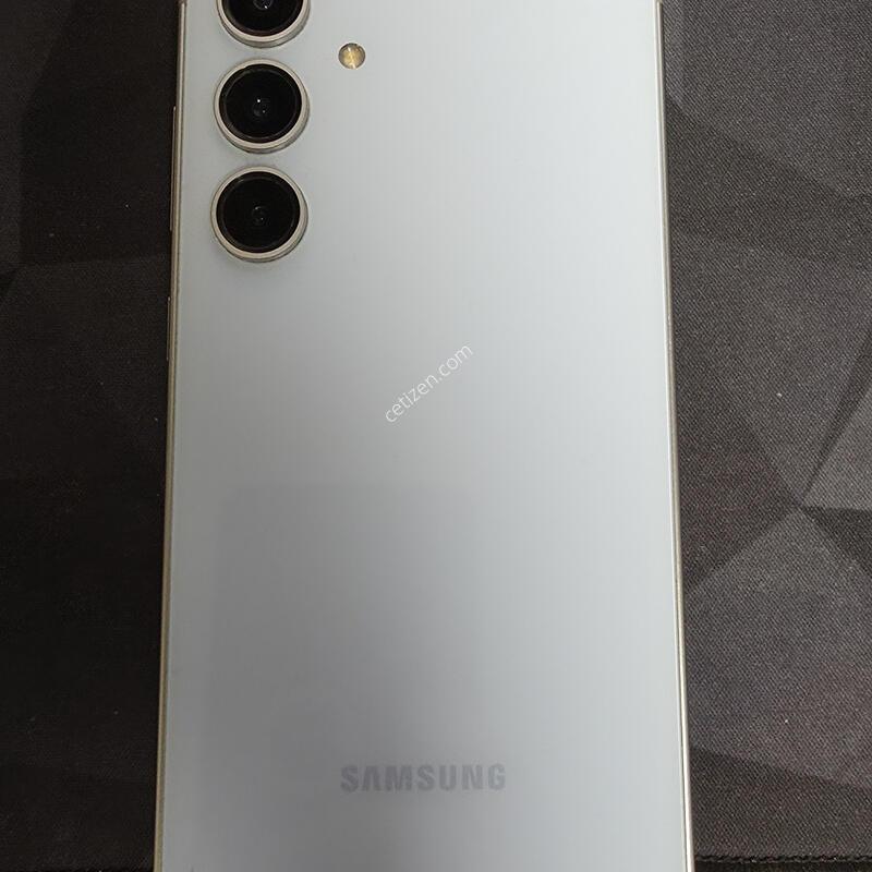 �Ｚ ������ S24 FE 256GB �Ǹ��մϴ�