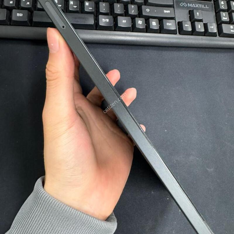 ������ ��A9