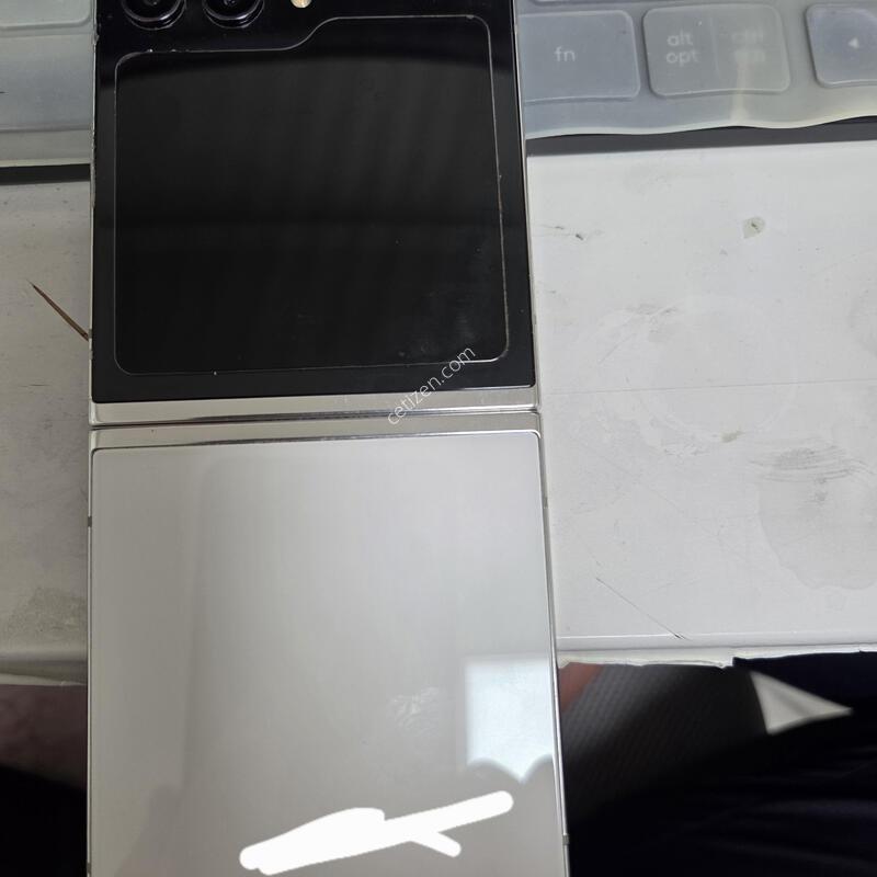 �ø�5 512 ȭ��Ʈ