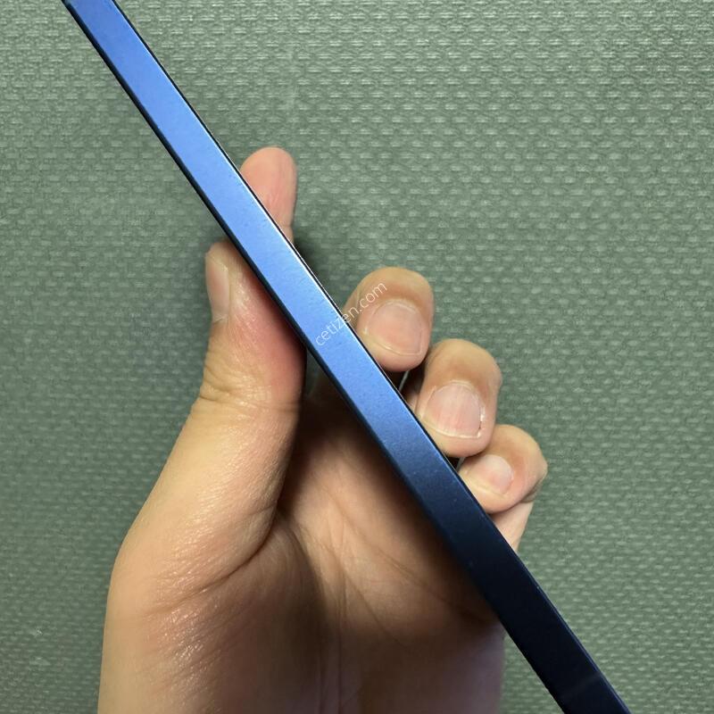 ������ S25�÷��� ������� �����ϰ� �Ǹ��մϴ�