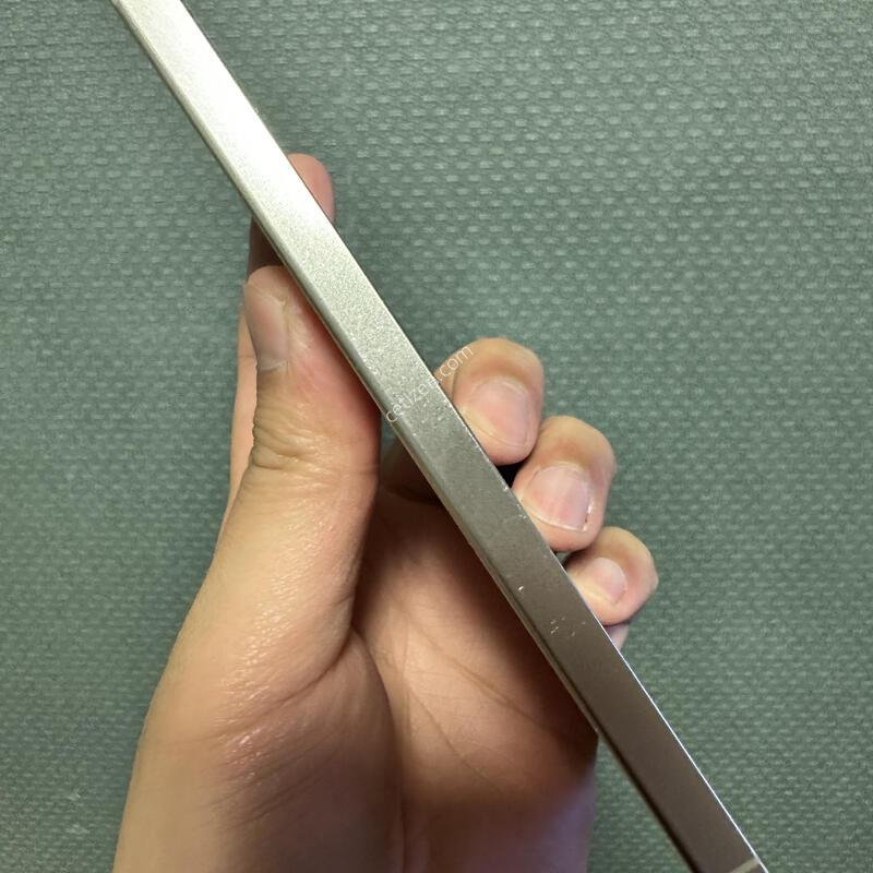 ������ S24�÷��� ũ�� �����ϰ� �Ǹ��ؿ�