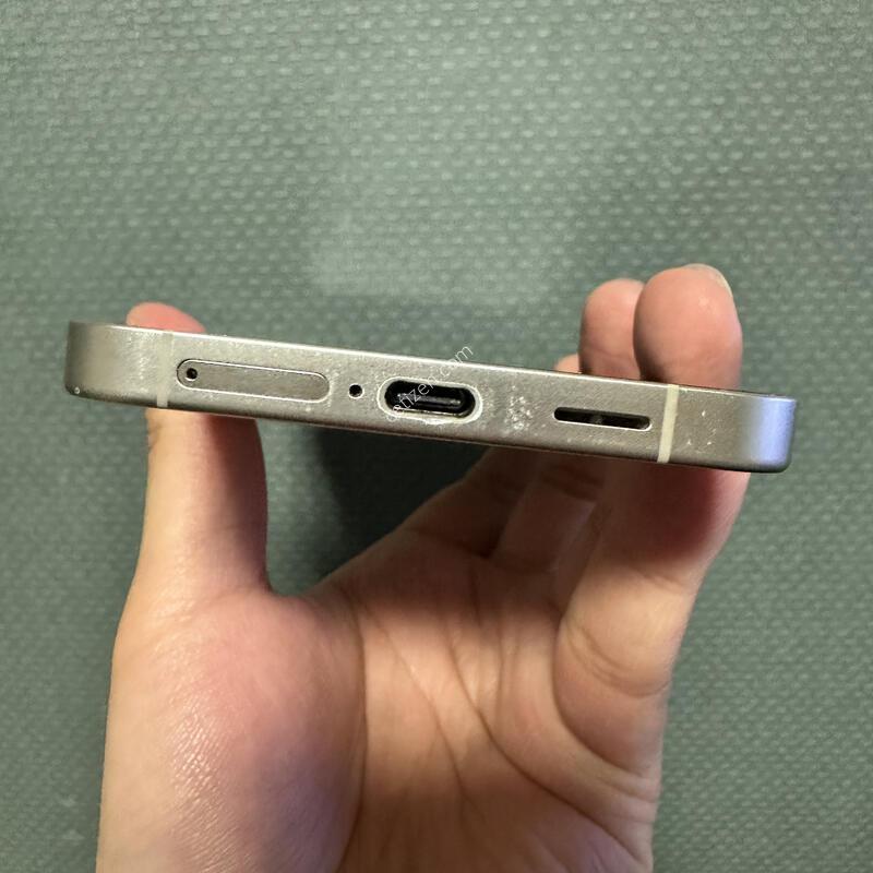 ������ S24�÷��� ũ�� �����ϰ� �Ǹ��ؿ�