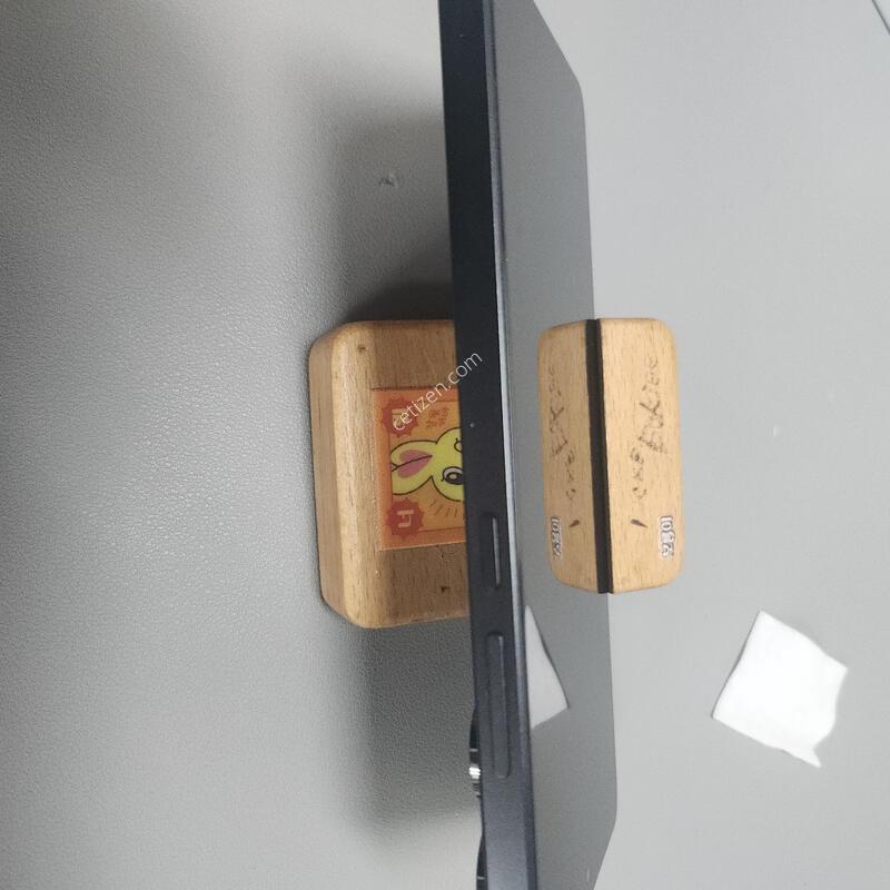 ȫ�̳�Ʈ13 ���� �̵峪�պ��� 12G 512G �Ǹ��մϴ�.