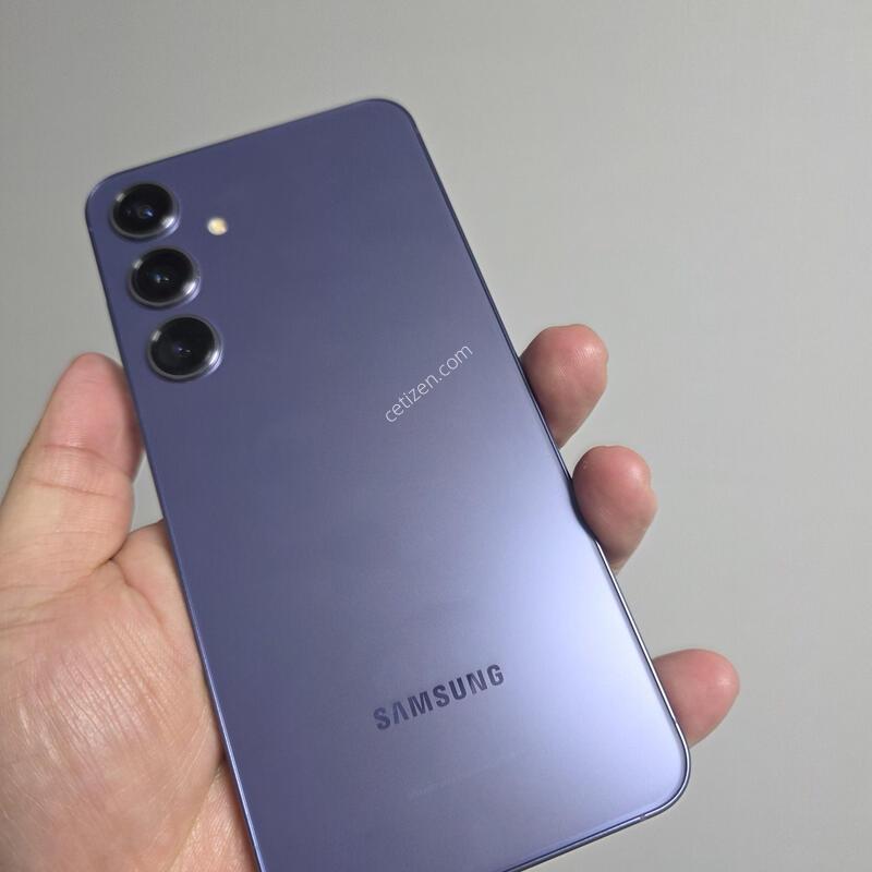 ������ S24�÷��� �ڹ�Ʈ ���̿÷� 256�Ⱑ A�� �Ⱦƿ�~