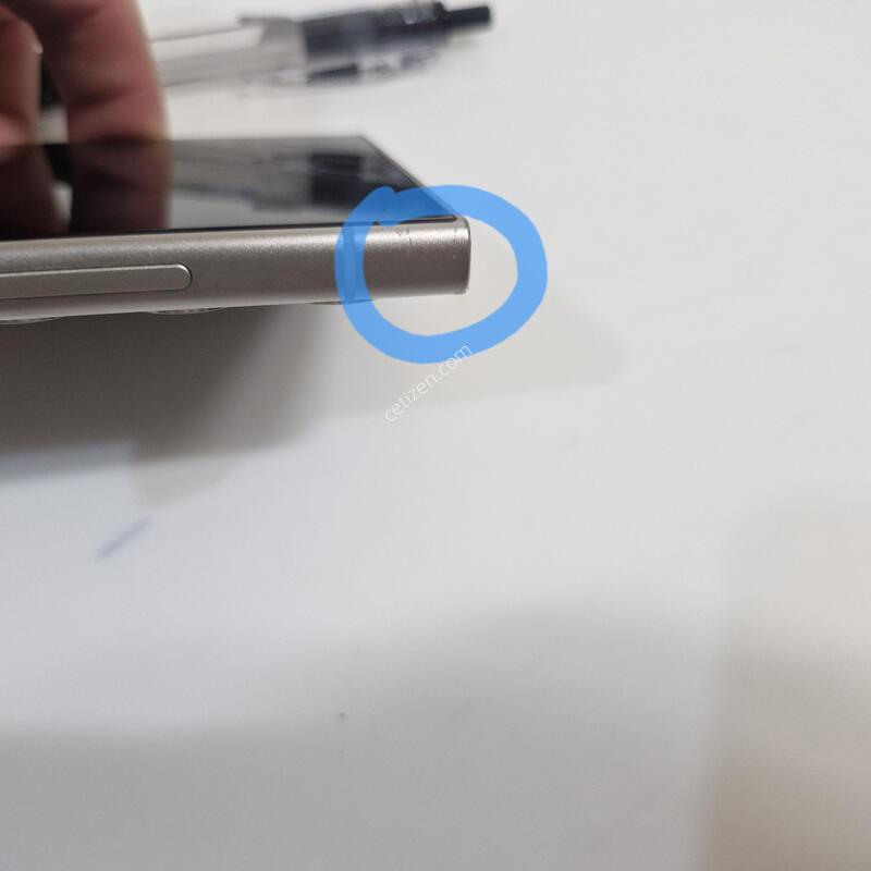 �������� ���ܻ� S24��Ʈ��256GB