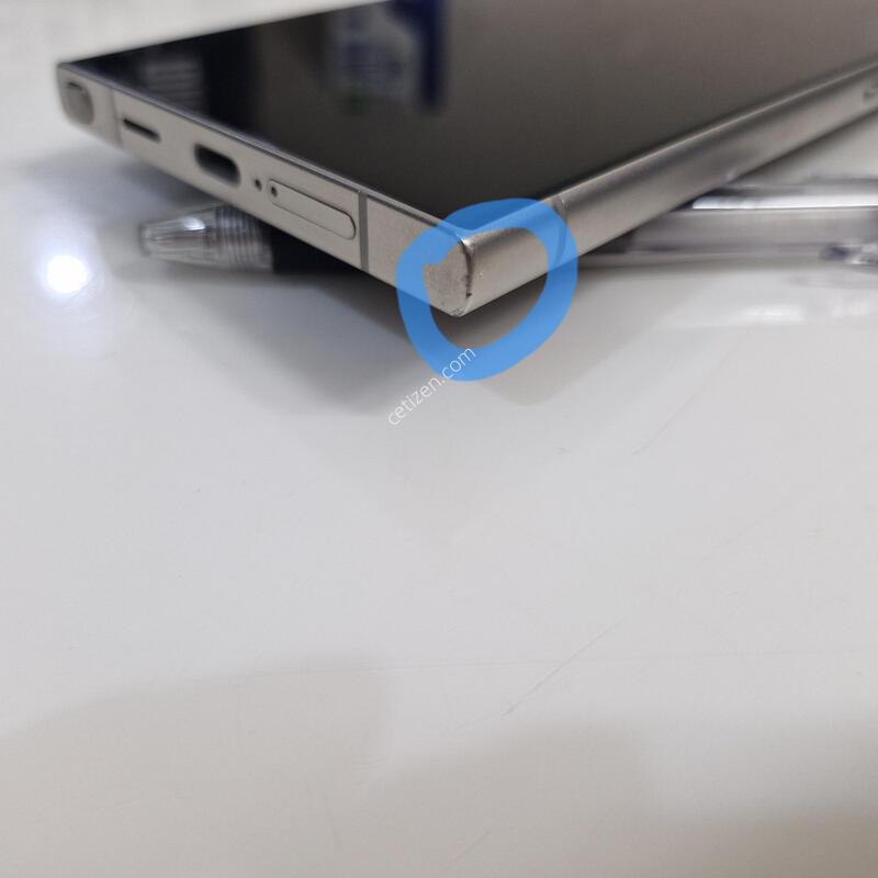 �������� ���ܻ� S24��Ʈ��256GB