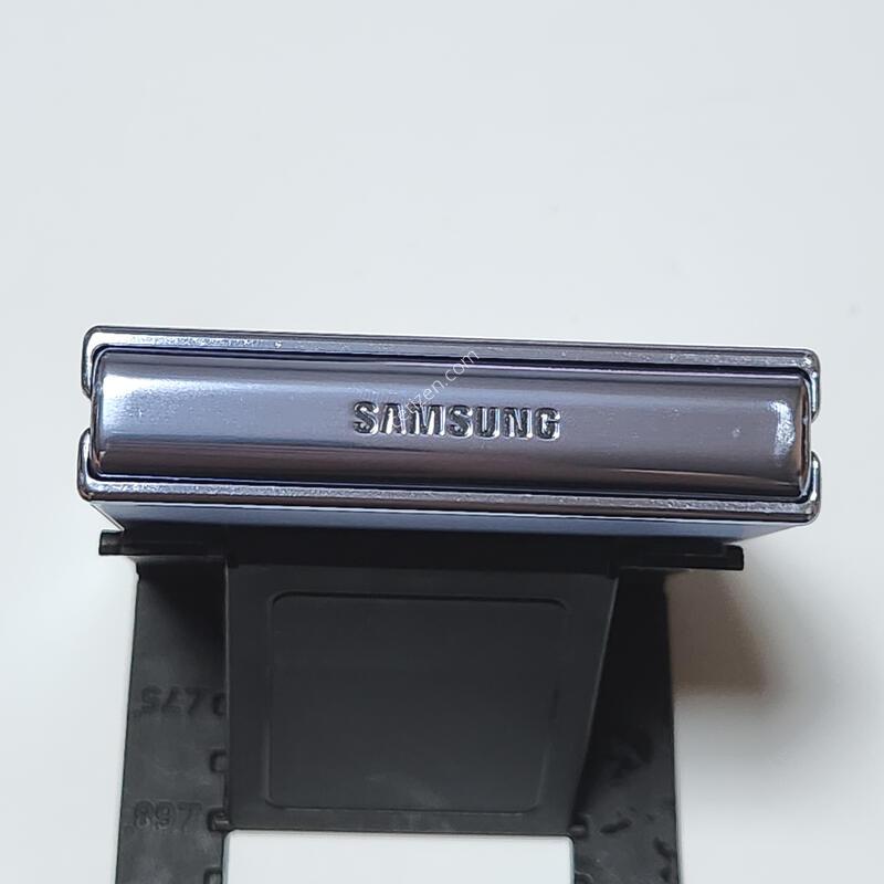 ������Z�ø�4 256G ���ܻ� ���� 12093