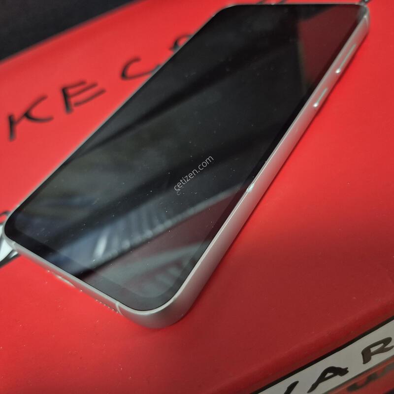 24�� 2������ s23fe