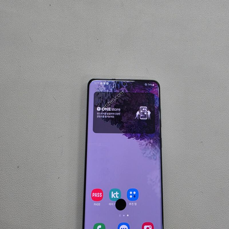 ������ S20�÷��� �׷���