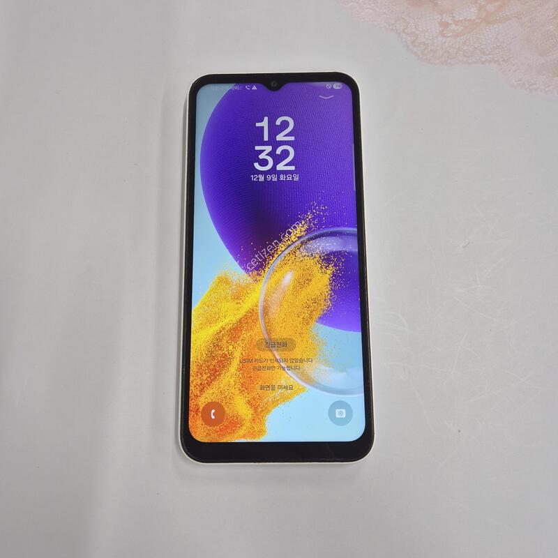 ����������3 ȭ��Ʈ 128GB