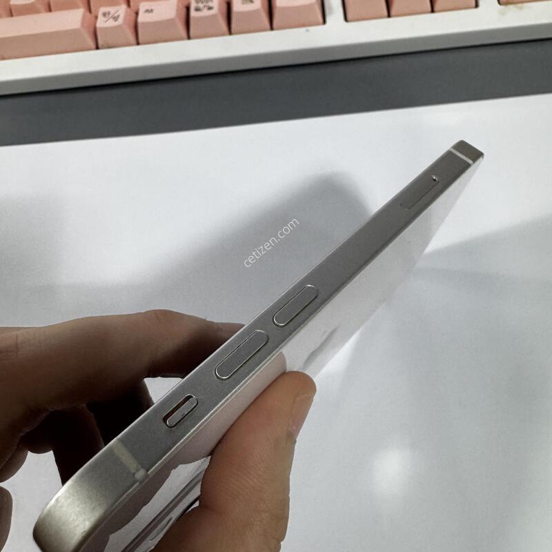 ������ 12�̴� 128