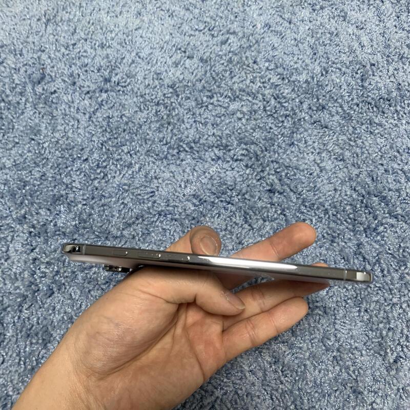 ������ ���� 256GB ��ī�̺��� �˴ϴ�