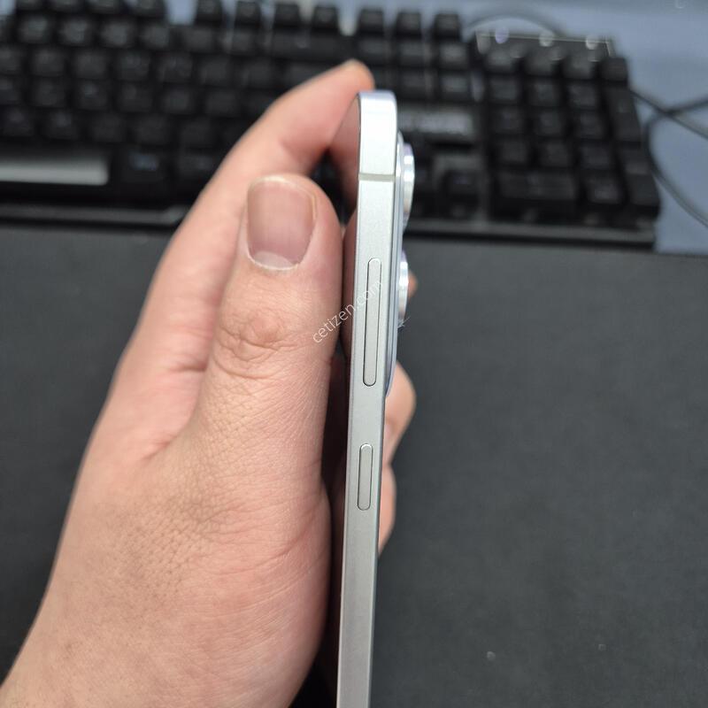 ������ S25���� 256G ���̽�����