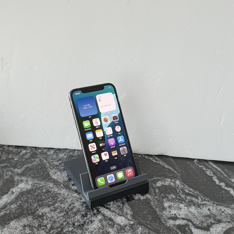 ������XS (A2097) ���� 64�Ⱑ