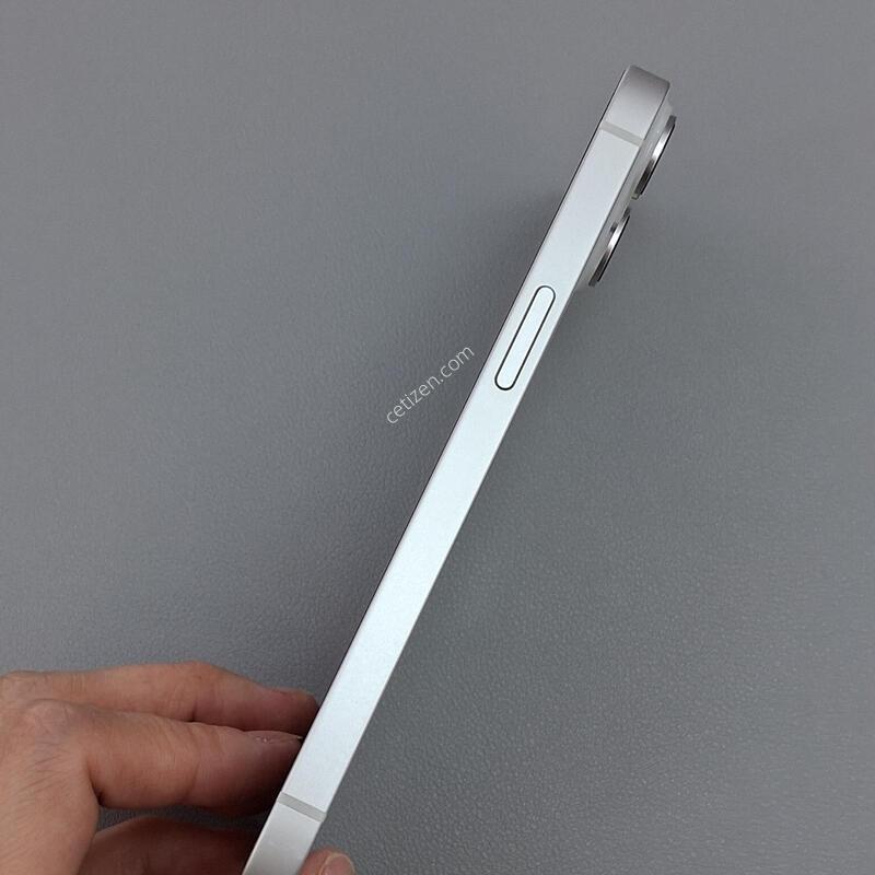 ������14 128GB ȭ��Ʈ